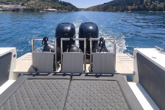 Sunset Cruise on Luxury Speed Boat - Food, Drinks, and Onboard Comforts That Make It Easy