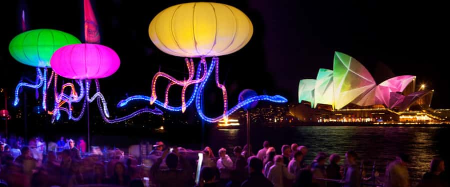 Sydney Harbour: 30 Minute Slow Jet Boat Vivid Cruise - What the ride feels like: smooth, intimate, and camera-friendly