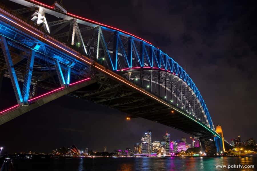 Sydney Harbour: 30 Minute Slow Jet Boat Vivid Cruise - What you’ll see from the harbour: Opera House, Bridge, Circular Quay
