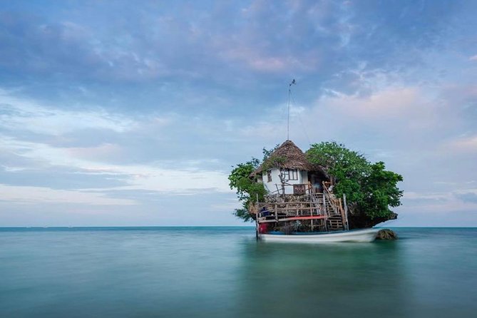 The Rock Restaurant by Speed Boat - The 45-Minute East-Coast Cruise That Changes the Whole Lunch Plan