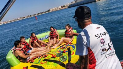 Torrevieja: Speedboat-Powered Inflatable Crazy Sofa Ride - Capacity, Seating, and Why Weight Matters More Than You Think