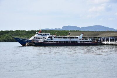Travel from Krabi to Koh Phi Phi by Ferry/Speedboat - Pickup in Ao Nang, Krabi Town, or Ao Nam Mao