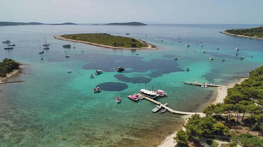 Trogir: Blue Lagoon and 3 Islands Speedboat Tour - Key highlights at a glance