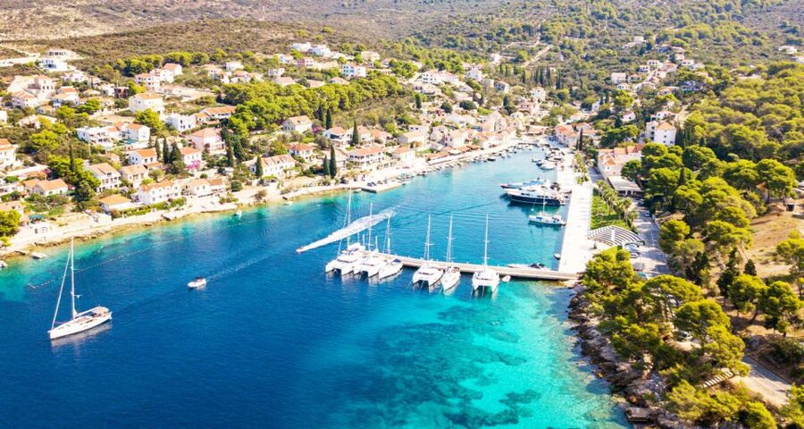 Trogir: White Lagoon, Maslinica & Blue Lagoon Speedboat Tour - Maslinica on Šolta: the fishing village stop that feels like a real change of scene