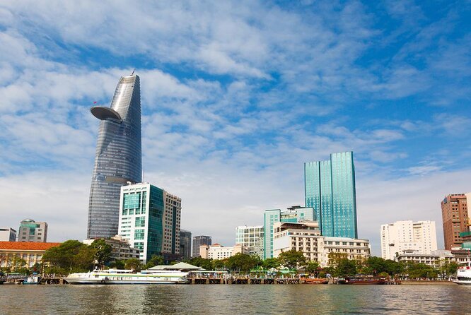 VIP Tour in Saigon: Romantic Sunset Cocktail by SpeedBoat - Key points before you go