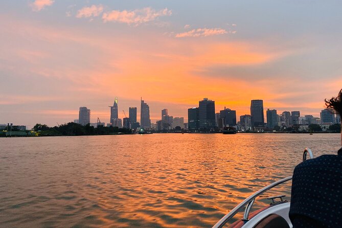 VIP Tour in Saigon: Romantic Sunset Cocktail by SpeedBoat - Price and value: is $230 worth it?