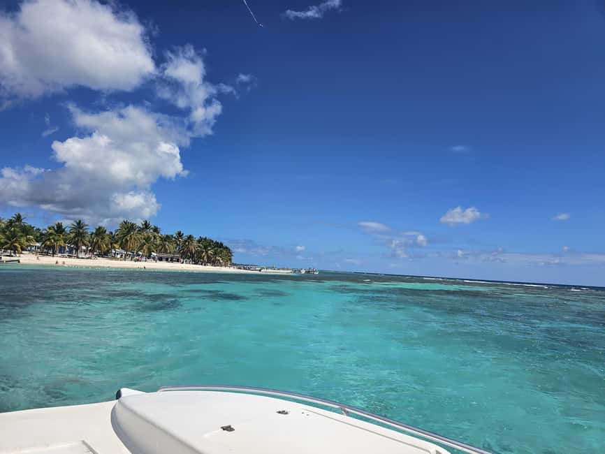 VIP tour to Saona Island by speedboat with a visit to paradise beaches - Speedboat Saona: why this route feels more worth the day