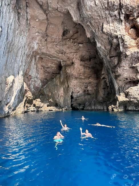 Vlore: Grama Bay & Karaburun Caves 8-Hour Speedboat Tour - Tour pace, guide language, and what small-group time feels like