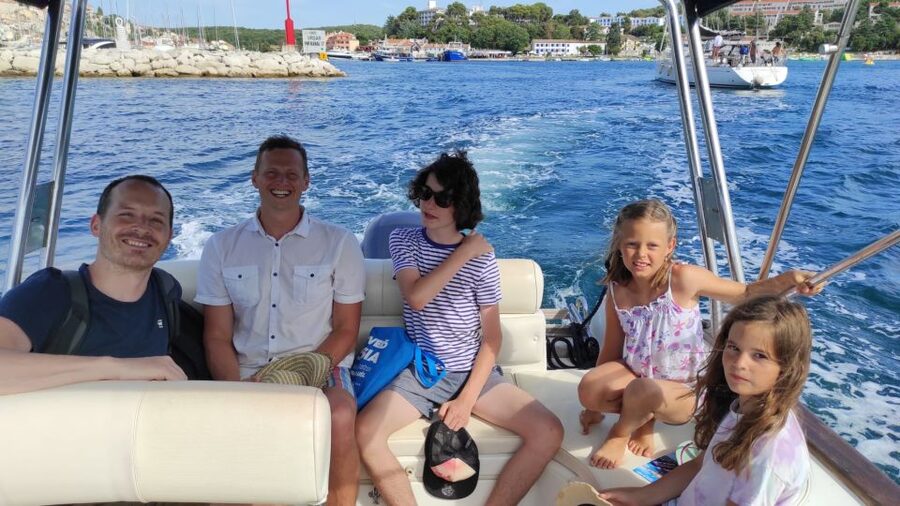 Vrsar: Dolphin-Watching Sunset Adventure with Speedboat - Who should book, and who should think twice