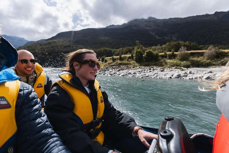 Wānaka: Heli Siberia - Helicopter Flight, Hike & Jet Boat - Mount Aspiring stop: getting ready for your 3-hour Siberia Valley hike
