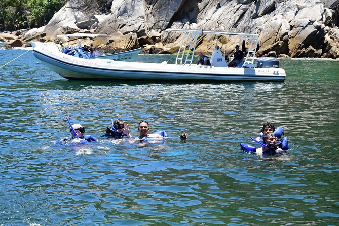 Yelapa Escape & Snorkeling in Puerto Vallarta by Speedboat - Photo stop rhythm: building in viewpoints without killing your time