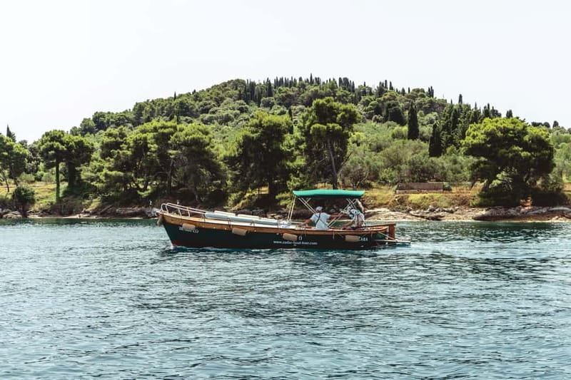 Zadar: Aperol Spritz & Island Vibes on Luxury Speedboat - Who you’ll vibe with on this boat tour