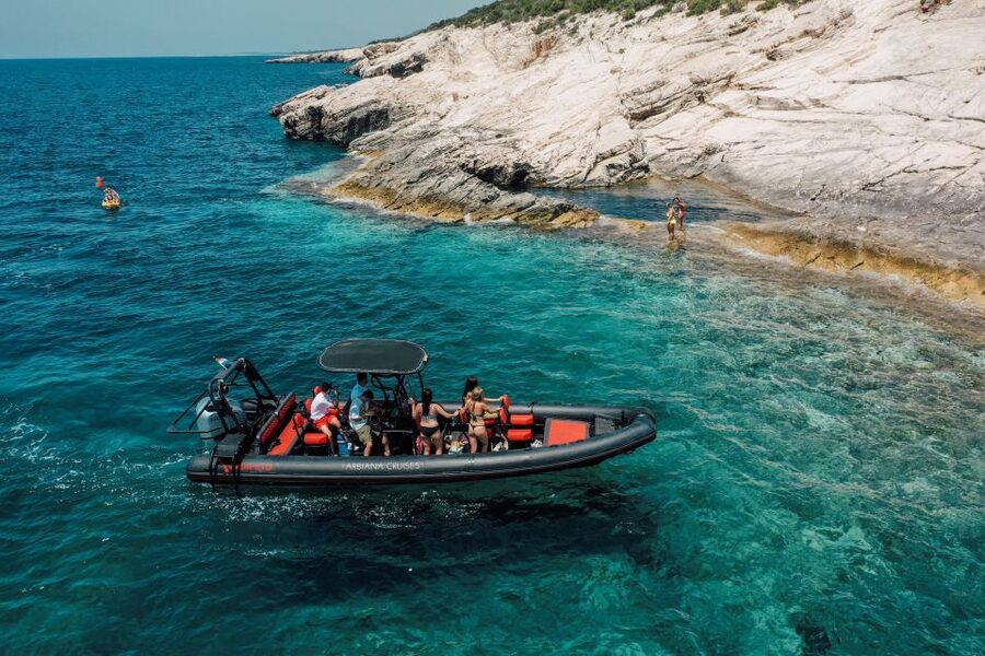 Zadar: Dugi Otok, Kornati Park, Sakarun Beach Speedboat Tour - Snorkeling at the Michelle Shipwreck: Corals and Colorful Fish