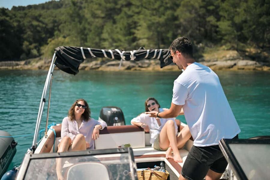 Zadar:Speedboat Tour with Snorkeling on 3 islands - Galevac Island and the Monastery Stop: Culture Without the Museum Fatigue