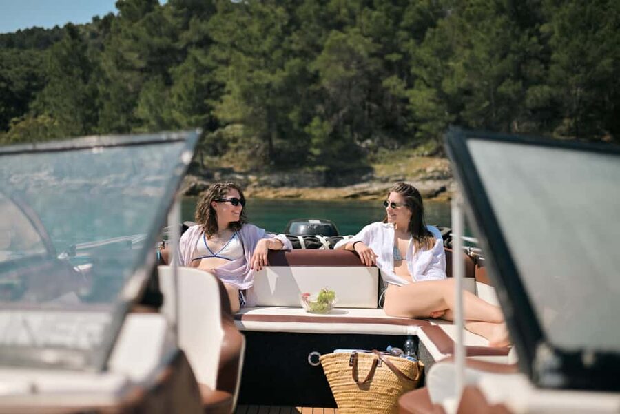 Zadar:Speedboat Tour with Snorkeling on 3 islands - What to Bring (and what not to bring)