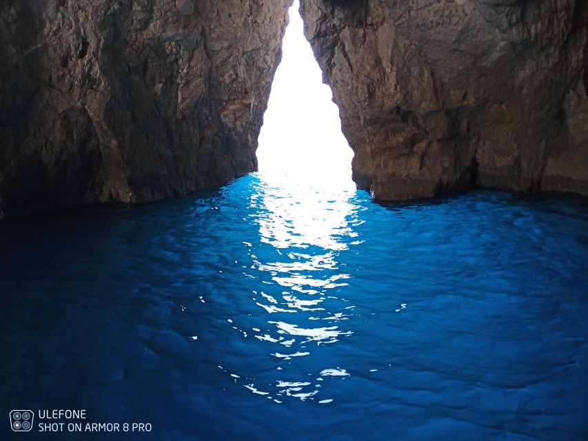 Zante: Shipwreck Beach & Blue Caves Private Speedboat Tour - Private Coves and Crystal-Water Swimming Stops That Keep the Day Fun